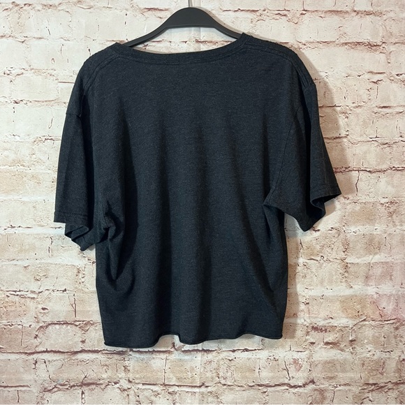 Optimize gray short sleeve T-shirt size large - Picture 3 of 4